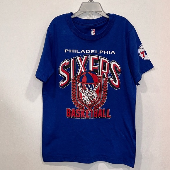 NWT PHILADELPHIA 76ers Sixers Basketball Youth (10/12) T-shirt Clubhouse Tee NBA - Picture 2 of 8